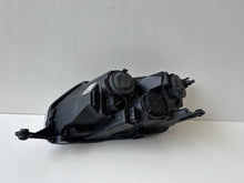 Laden Sie das Bild in den Galerie-Viewer, Frontscheinwerfer Skoda Rapid 5JB941018 Rechts Scheinwerfer Headlight SCH8889784032rl