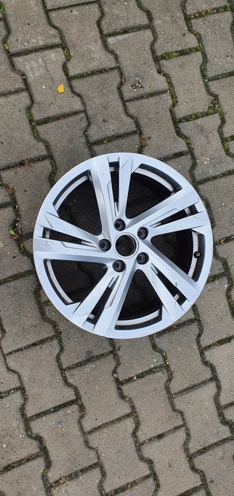 1x Alufelge 17 Zoll 7.5" 5x112 2GA301025A VW Golf Viii Rim Wheel FEL8543473164nj