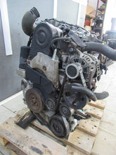 Load image into Gallery viewer, Motor Hyundai Santa I Fe D4EB 2.2 CRDI 150PS 185TKm Diesel Engine Komplett