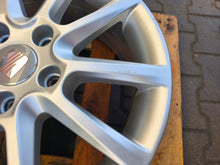 Load image into Gallery viewer, 4x Alufelge 16 Zoll 6.5" 5x112 50ET Glanz Silber 5P0601025J Seat Toledo Iii FEL4914630316aq