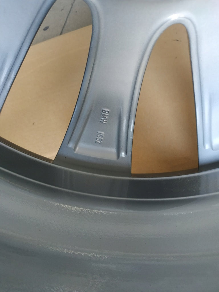 1x Alufelge 18 Zoll 8.0" 5x120 52ET Matt Silber 6796217 BMW 1 F21 F20 Rim Wheel FEL5732086347er