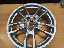 Laden Sie das Bild in den Galerie-Viewer, 1x Alufelge 19 Zoll 8.0&quot; 5x130 45ET Silber 98136214002 Porsche Cayman Rim Wheel