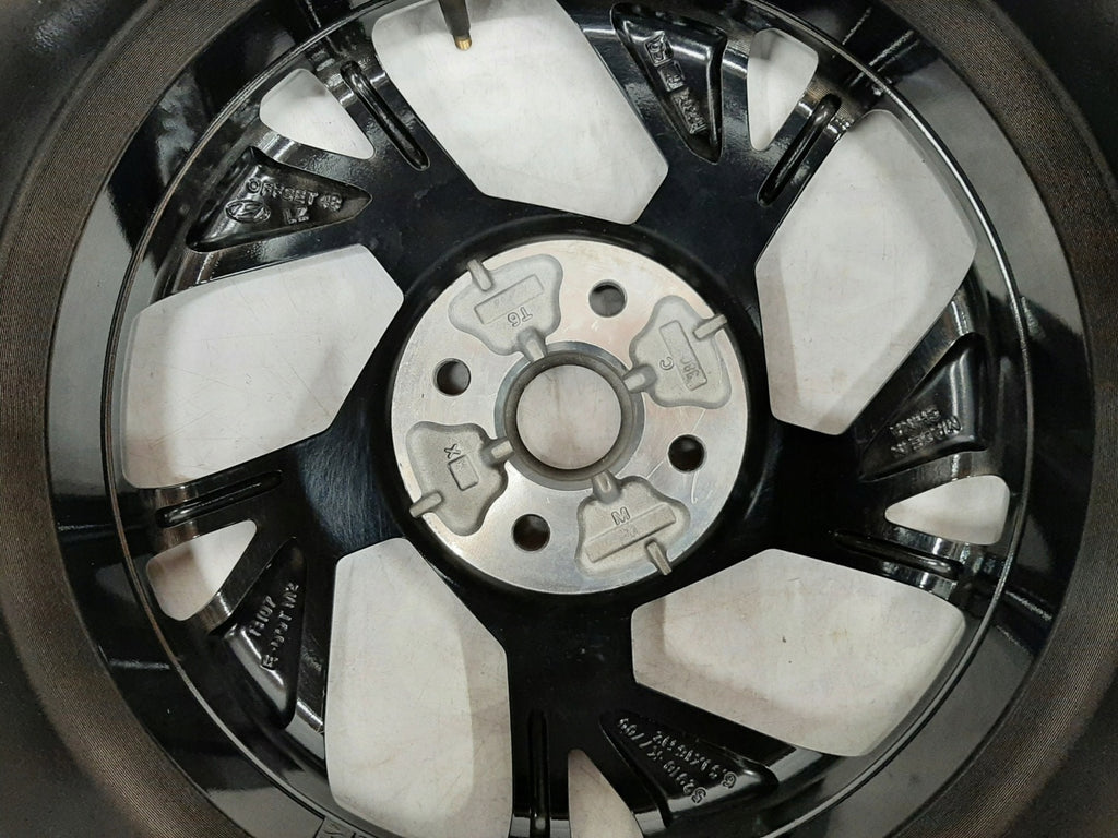 1x Alufelge 16 Zoll 6.5" 4x100 48ET Glanz Schwarz 52910-K7700 Hyundai I10 Iii FEL7554435209wz