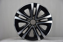 Laden Sie das Bild in den Galerie-Viewer, 1x Alufelge 17 Zoll 6.5" 5x112 44ET Glanz Schwarz A1774012900 Mercedes-Benz FEL9156619126cd