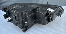 Load image into Gallery viewer, Frontscheinwerfer VW Touran 5TB941035B LED Links Scheinwerfer Headlight SCH9946683087oe