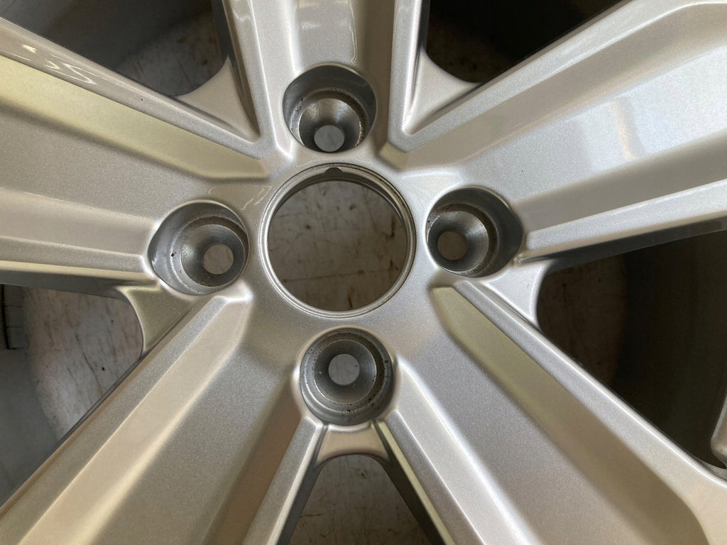 1x Alufelge 16 Zoll 6.5" 4x100 45ET Glanz 403009186 Renault Sandero Stepway