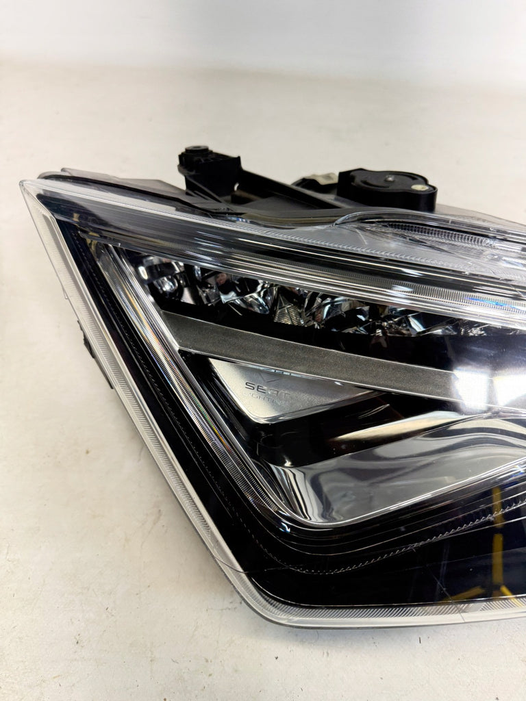 Frontscheinwerfer Seat Ateca 576941008B 90117434 LED Rechts Headlight SCH7711650561vm