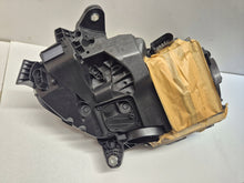 Laden Sie das Bild in den Galerie-Viewer, Frontscheinwerfer Mercedes-Benz A2149064102 LED Links Scheinwerfer Headlight SCH7041819921qr