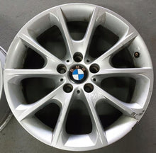 Laden Sie das Bild in den Galerie-Viewer, 1x Alufelge 18 Zoll 8.5" 5x120 47ET Glanz Silber 6796251 BMW F30 F32 F31 FEL4221333434qk