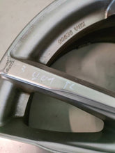 Load image into Gallery viewer, 1x Alufelge 18 Zoll 5x130 BMW X3 G01 Rim Wheel FEL9917015878bq