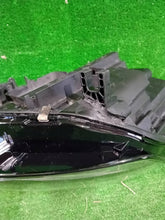 Laden Sie das Bild in den Galerie-Viewer, Frontscheinwerfer Audi A4 B9 8W0941034A Rechts Scheinwerfer Headlight SCH9528232750pl