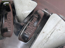 Laden Sie das Bild in den Galerie-Viewer, 1x Alufelge 18 Zoll 7.0&quot; 5x112 39ET Glanz 2GM601025Q VW T-Cross Rim Wheel