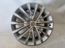 Load image into Gallery viewer, 1x Alufelge 18 Zoll 8.0" 5x112 30ET Glanz Silber 6863418 BMW G31 G30 Rim Wheel FEL5504043626bt