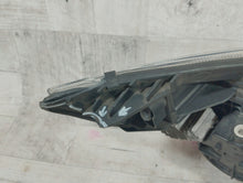 Laden Sie das Bild in den Galerie-Viewer, Frontscheinwerfer Ford Transit Custom JK21-13W030-DJ Links Headlight SCH8225303104kv