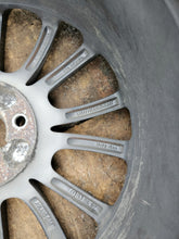 Laden Sie das Bild in den Galerie-Viewer, 1x Alufelge 17 Zoll 7.0" 4x100 44ET Opel Corsa D Rim Wheel FEL1921278709fm