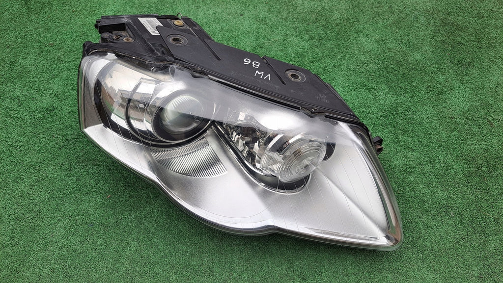 Frontscheinwerfer VW Passat 3C0941754G Xenon Rechts Scheinwerfer Headlight