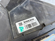 Load image into Gallery viewer, Frontscheinwerfer Volvo S90 V90 II 31386165 Rechts Scheinwerfer Headlight SCH3109232072ou