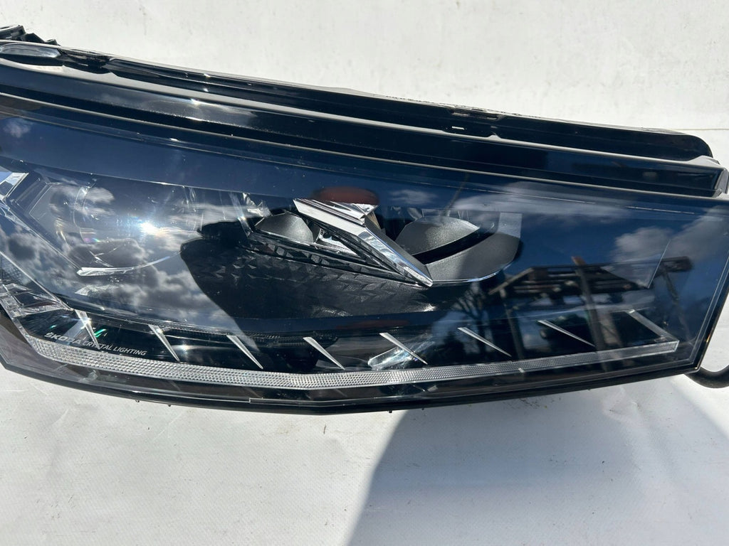 Frontscheinwerfer Skoda Fabia IV 6V0941016B Rechts Scheinwerfer Headlight SCH3382181573fz