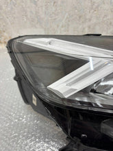 Laden Sie das Bild in den Galerie-Viewer, Frontscheinwerfer Dacia Sandero III 260107920R Rechts Scheinwerfer Headlight SCH2883468804qk