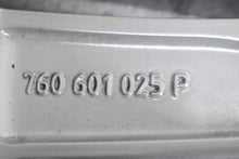 Load image into Gallery viewer, 1x Alufelge 19 Zoll 8.5" 5x112 28ET 760601025P VW Touareg Cr7 Rim Wheel FEL1684480802qu