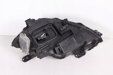 Laden Sie das Bild in den Galerie-Viewer, Frontscheinwerfer Mercedes-Benz W176 A1769069000 Rechts Scheinwerfer Headlight SCH5295202997ft