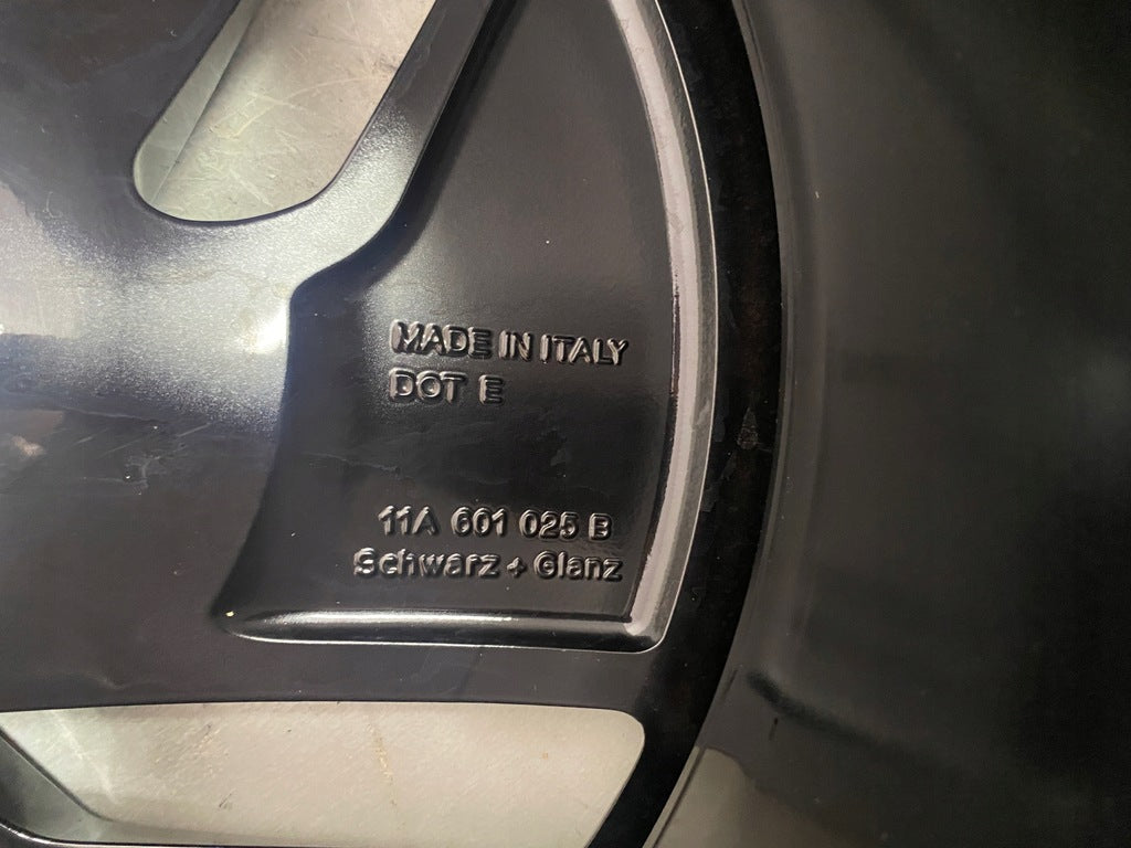 1x Alufelge 21 Zoll 8.5" 5x112 40ET Glanz Schwarz 11A601025B VW Rim Wheel FEL8418410766go