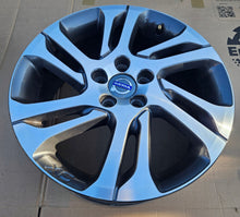 Load image into Gallery viewer, 1x Alufelge 17 Zoll 7.5" 5x108 55ET Glanz Graphit 31302112 Mg Xc60 Rim Wheel FEL8794424612qo