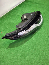 Laden Sie das Bild in den Galerie-Viewer, Frontscheinwerfer Land Rover Range I Evoque GJ32-13W029EATM Rechts Headlight SCH2611513686pl