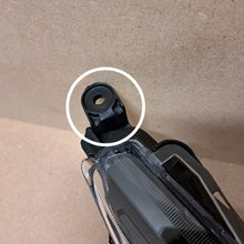 Laden Sie das Bild in den Galerie-Viewer, Frontscheinwerfer Toyota Corolla 8111002T51 LED Rechts Scheinwerfer Headlight