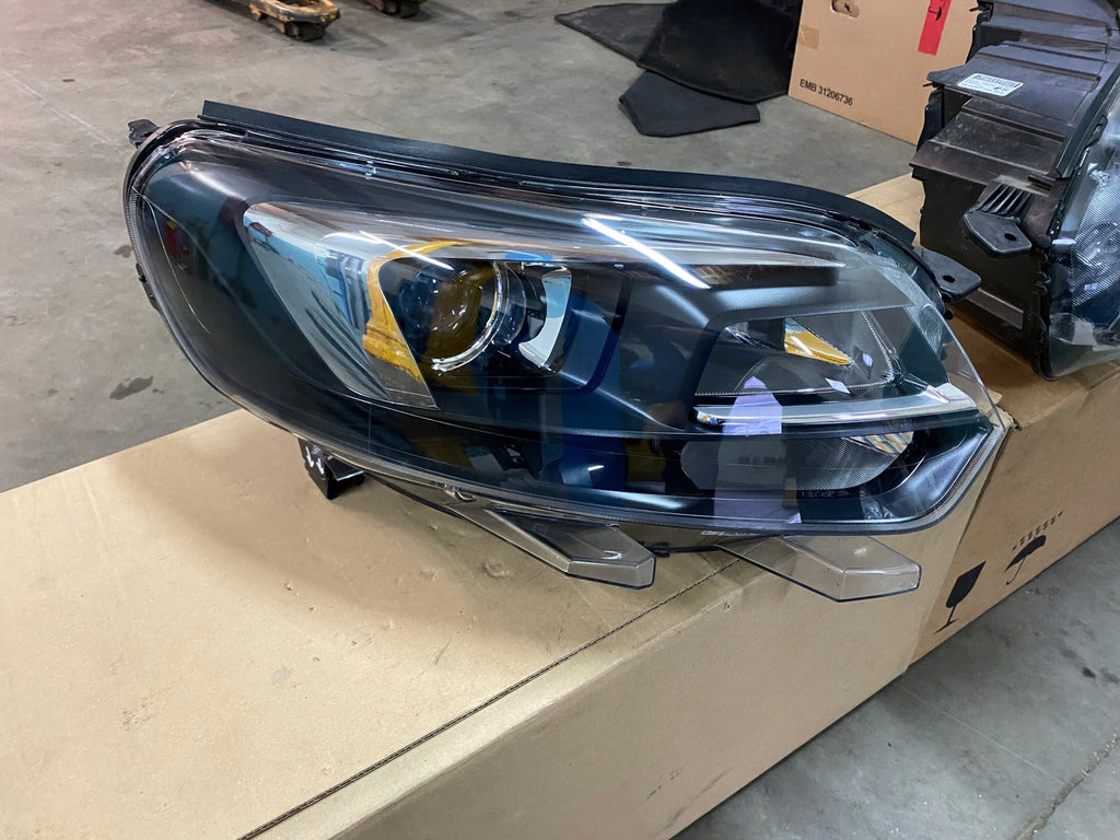 Frontscheinwerfer Opel Zafira Vivaro 9832836480 9832837680 Xenon Ein Satz SCH9510762489ne