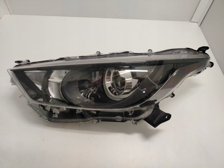 Frontscheinwerfer Toyota Yaris Links Scheinwerfer Headlight SCH9517005936ba