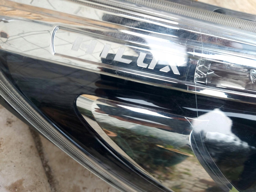 Frontscheinwerfer Toyota Hilux Ein Satz Scheinwerfer Headlight SCH7263711654an
