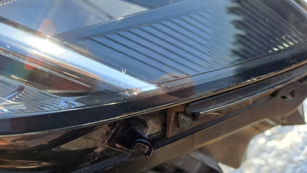 Frontscheinwerfer VW Passat B8 3G1941035Q Full LED Links Scheinwerfer Headlight