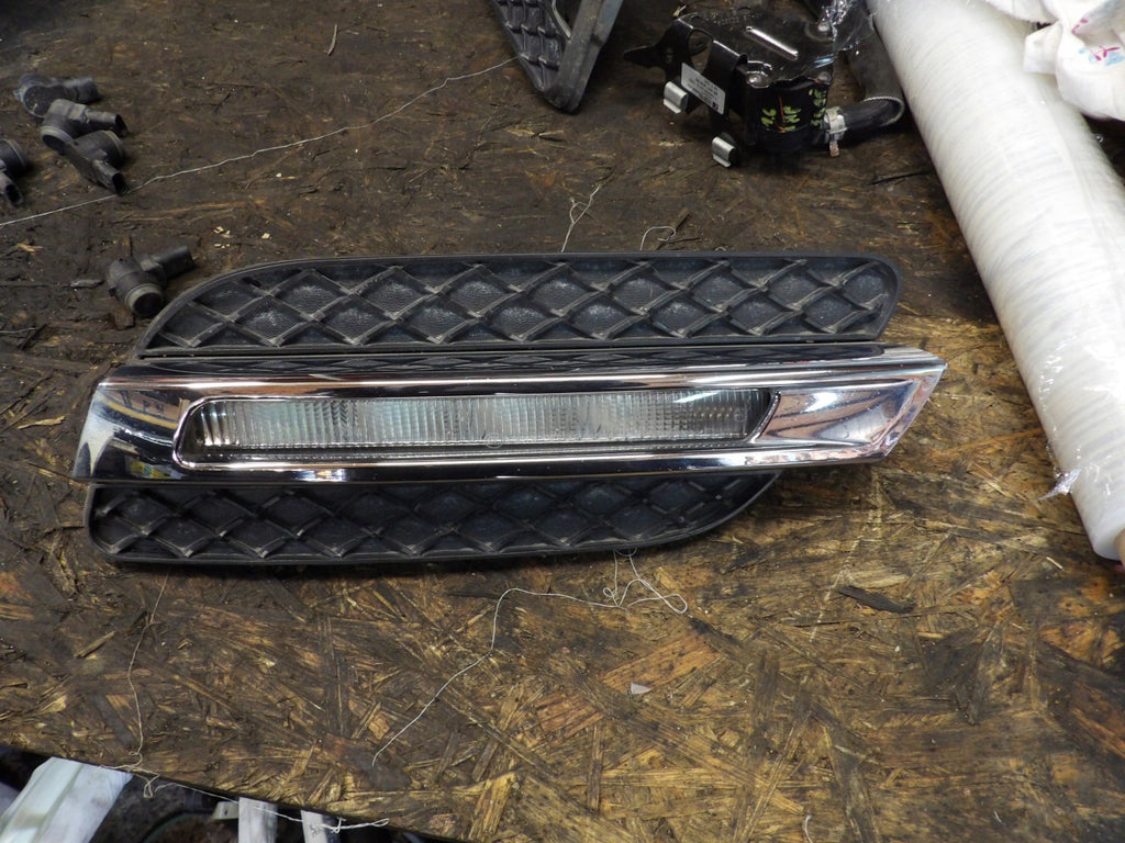 Frontscheinwerfer Mercedes-Benz W166 Rechts Scheinwerfer Headlight SCH7378937656ge