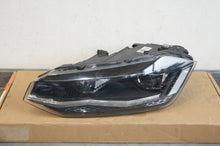 Laden Sie das Bild in den Galerie-Viewer, Frontscheinwerfer VW Polo 2G1941035B Links Scheinwerfer Headlight SCH8517514792od