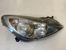 Laden Sie das Bild in den Galerie-Viewer, Frontscheinwerfer Opel Corsa D 13186386E Rechts Scheinwerfer Headlight SCH8916589325bq