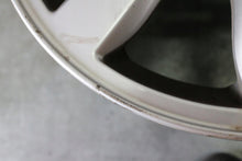 Laden Sie das Bild in den Galerie-Viewer, 1x Alufelge 16 Zoll 7.0&quot; 5x108 50ET 31200601 Volvo S60 V60 Rim Wheel
