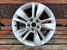Load image into Gallery viewer, 1x Alufelge 17 Zoll 7.0" 5x112 45ET Glanz Silber 57A601025C Skoda Karoq FEL4015836573dv