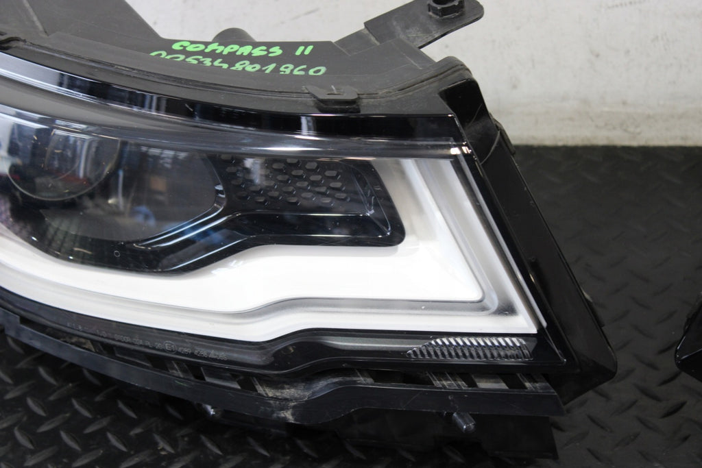 Frontscheinwerfer Jeep Compass P55112717AF Ein Satz Scheinwerfer Headlight SCH8586197411oj