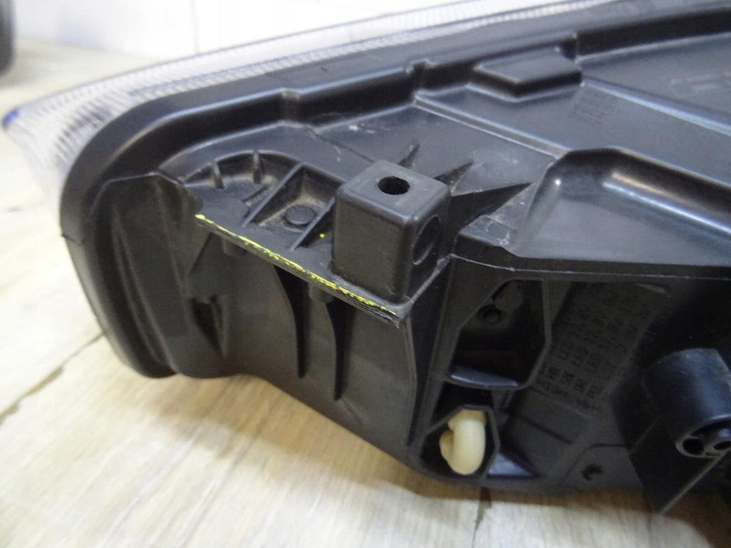 Frontscheinwerfer Ford Focus NX7B-13E014-CF Rechts Scheinwerfer Headlight SCH6715827808dj