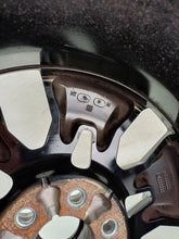 Load image into Gallery viewer, 1x Alufelge 18 Zoll 7.0" 6x114.3 45ET 5JU3A-WA58 Nissan Navara Rim Wheel FEL7937174741un