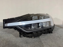 Laden Sie das Bild in den Galerie-Viewer, Frontscheinwerfer Volvo Xc60 II 32338984 LED Links Scheinwerfer Headlight SCH3205699210iv