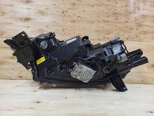 Load image into Gallery viewer, Frontscheinwerfer Mitsubishi Outlander III ECM921-21E20 LED Rechts Headlight