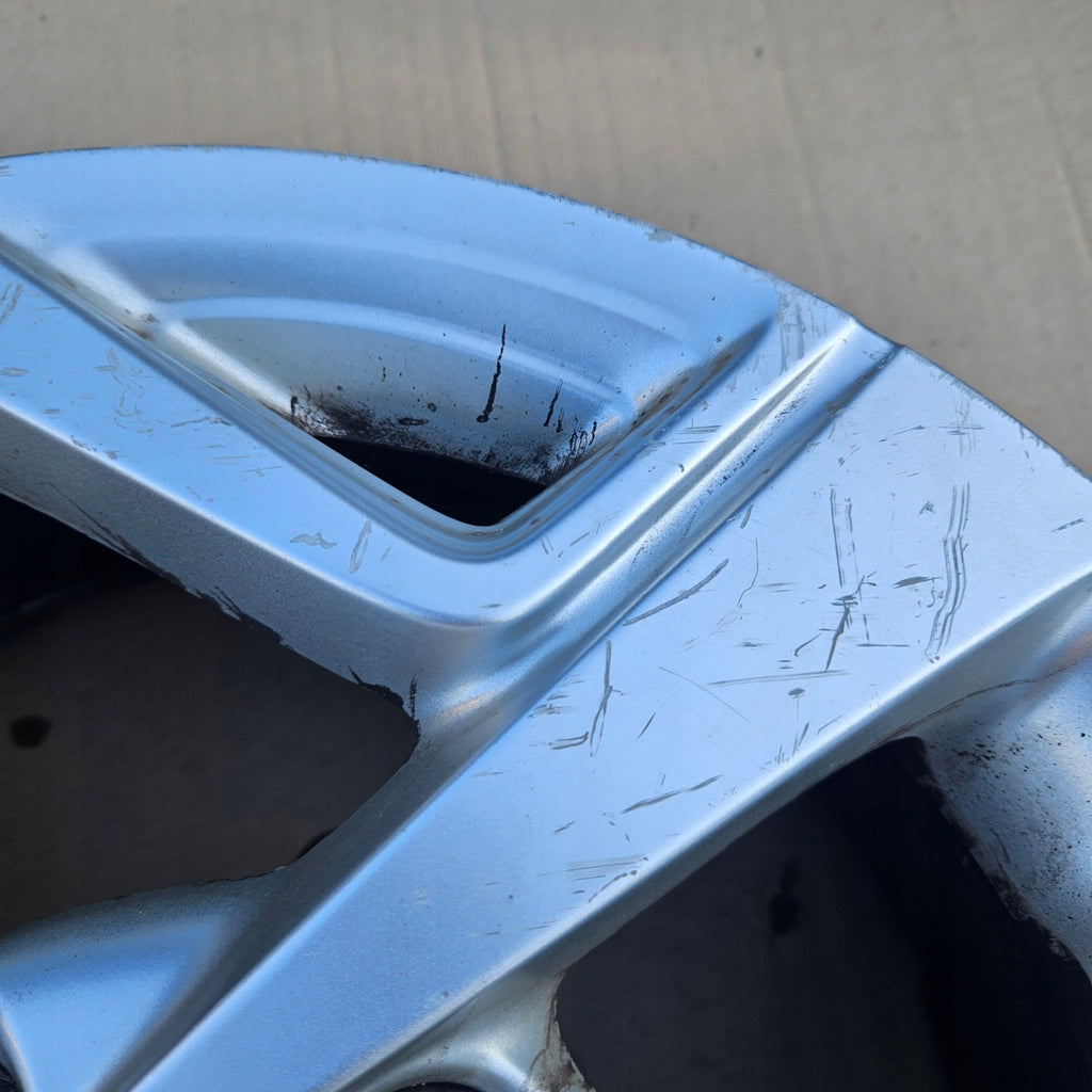1x Alufelge 15 Zoll 6.0" 4x100 48ET Glanz Silber 52910-K7100 Hyundai I10 I20 FEL3836749726xp
