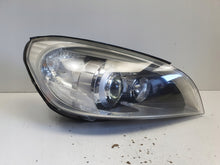 Load image into Gallery viewer, Frontscheinwerfer Volvo S60 II V60 31383063 89907388 Xenon Rechts Headlight SCH2333678202ag