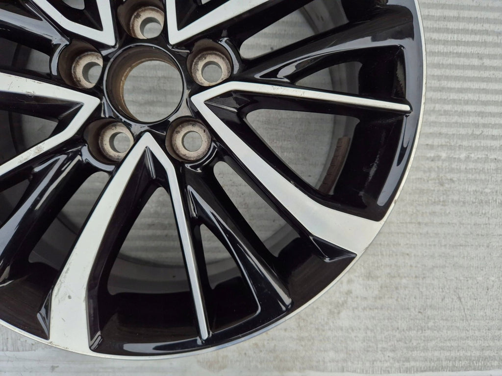 1x Alufelge 17 Zoll 7.0" 5x114.3 45ET Toyota Corolla Rim Wheel FEL5728778205jd