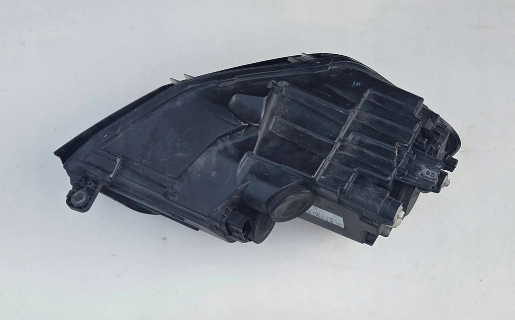Frontscheinwerfer VW Caddy III 2K1941015A Links Scheinwerfer Headlight SCH6911218050jm