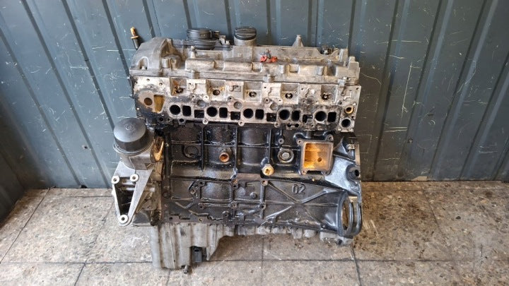 Motor Mercedes-Benz Sprinter 6120110201 2.7 CDI 180TKm Diesel Engine Unkomplett MOT7366009486qx