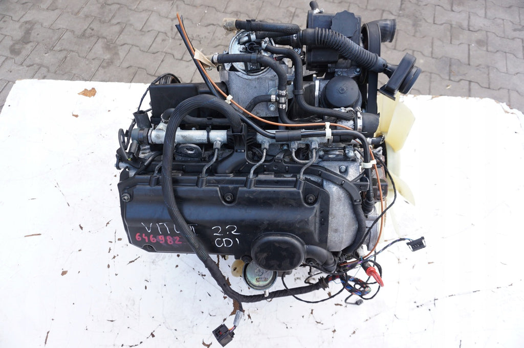 Motor Mercedes-Benz Vito W639 646982 2.2 CDI 93TKm Diesel Engine Komplett