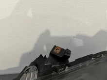 Laden Sie das Bild in den Galerie-Viewer, Frontscheinwerfer Honda Jazz IV FALSE Scheinwerfer Headlight SCH2579166281wc